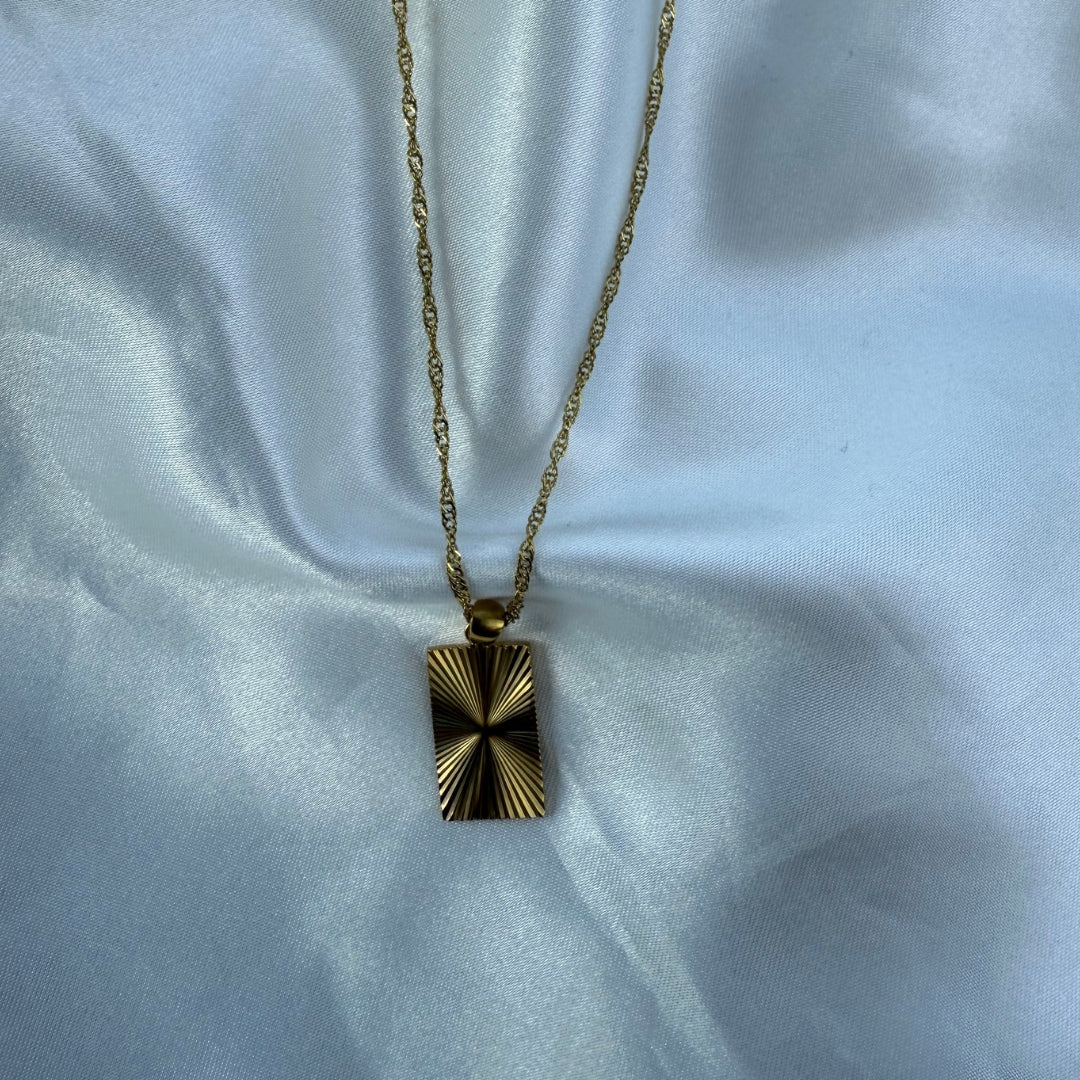 Sun Square Halskæde 18K Guldbelagt